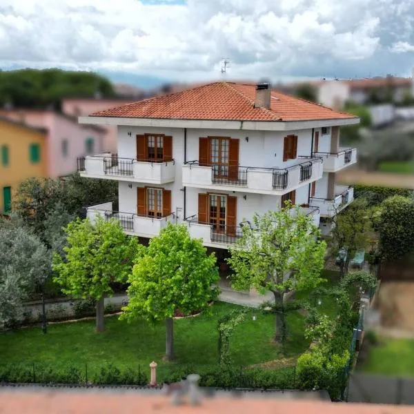 Il Giardino delle Rose - Loreto Aprutino，位于洛雷托·阿普鲁蒂诺的酒店