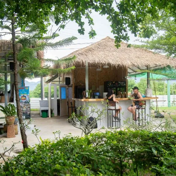Butterfly Resort Hostel, Pai，位于拜县的酒店