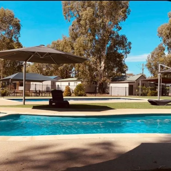 Ingenia Holidays Murray Bend，位于Koonoomoo的酒店