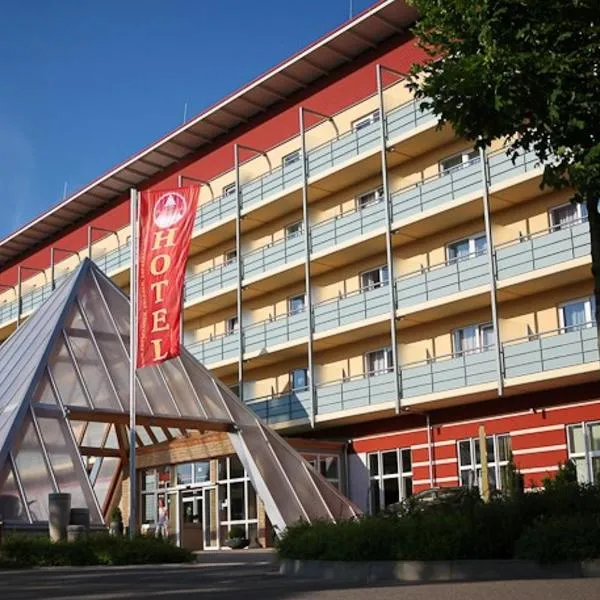 Kurhotel Pyramide Bad Windsheim，位于巴特温茨海姆的酒店