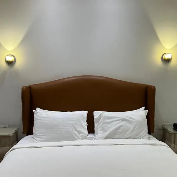 Riverside Hotel，位于开罗的酒店