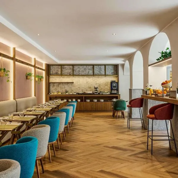Hotel Giacomo Morra Alba - Handwritten Collection，位于阿尔巴的酒店