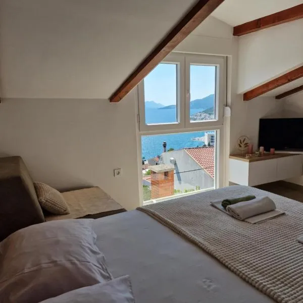 Apartmani Mandić，位于内乌姆的酒店