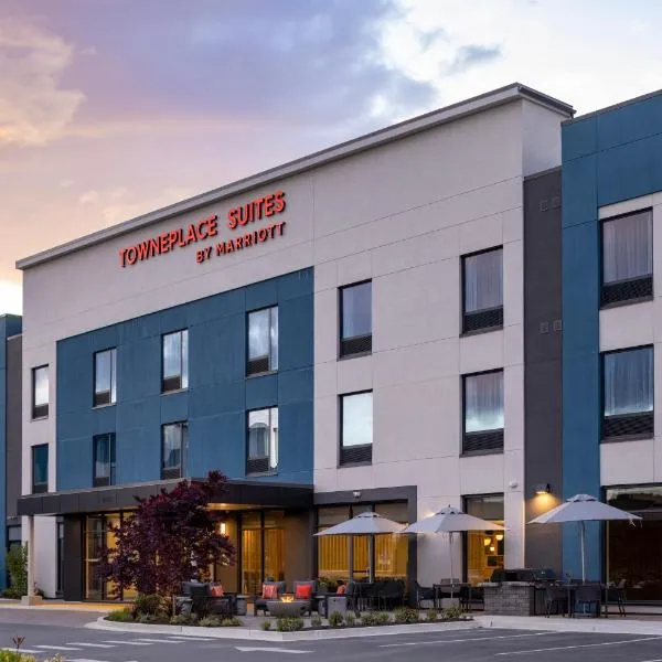 TownePlace Suites by Marriott Victoria Airport Sidney，位于悉尼的酒店