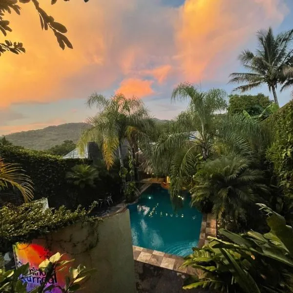 Hotel Camino Surreal Xilitla，位于希利特拉的酒店