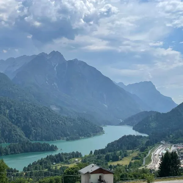 Casa Cadore Grea，位于Grea的酒店