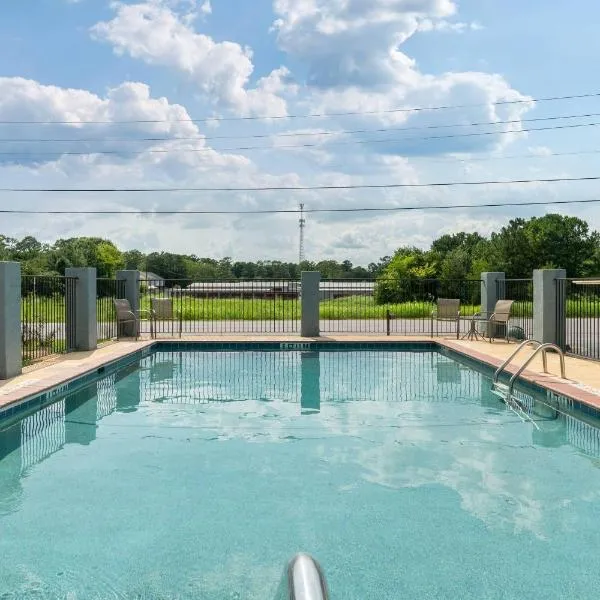 Quality Inn Adairsville-Calhoun South，位于Adairsville的酒店