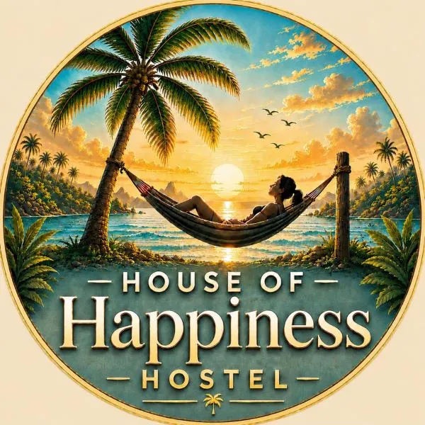 House Of Happiness Hostel With Rooftop 7 min by walk from Pier，位于通萨拉的酒店