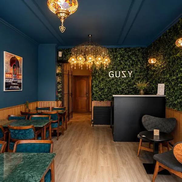 Hotel Guzy Lier Centre，位于利尔的酒店