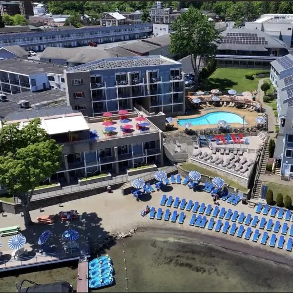 Surfside On The Lake，位于乔治湖的酒店