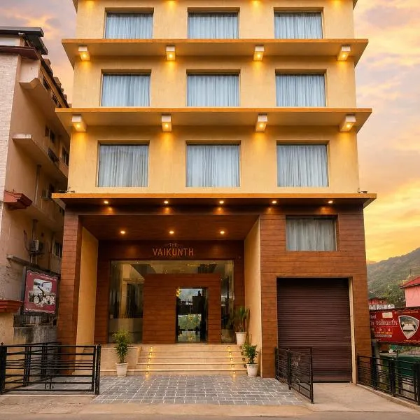 The Ginger McLeodGanj-By Vaikunth Centrally Heated & Air Cooled # Near Mall Road # Big Parking # Lift #Spacious Rooms # Most Awarded # Property Of The Year #,位于麦罗肯机的酒店