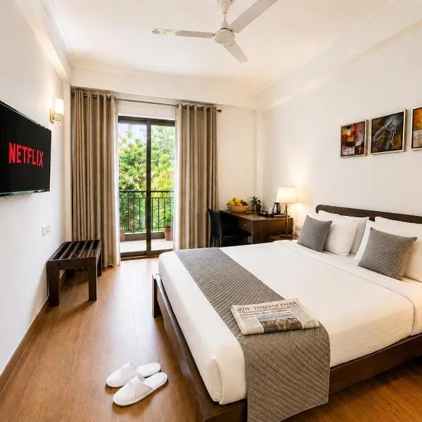 EMBLEM Hotel - Arjun Marg, Golf Course Road, Gurgaon,位于古尔冈的酒店
