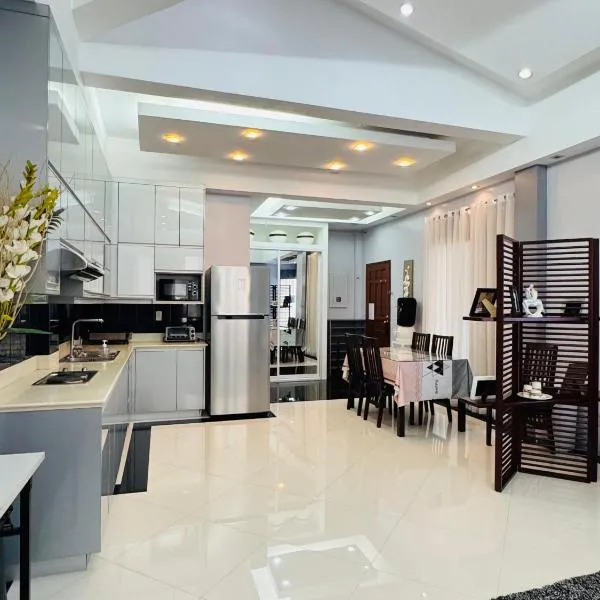 Anavada Suites - Davao City，位于达沃市的酒店