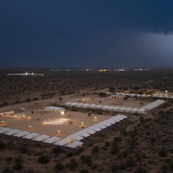 Rumis Desert Camp，位于斋沙默尔的酒店
