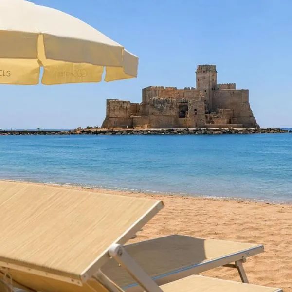 CDSHotels Le Castella - Ninfe Saracene，位于利卡斯戴勒的酒店