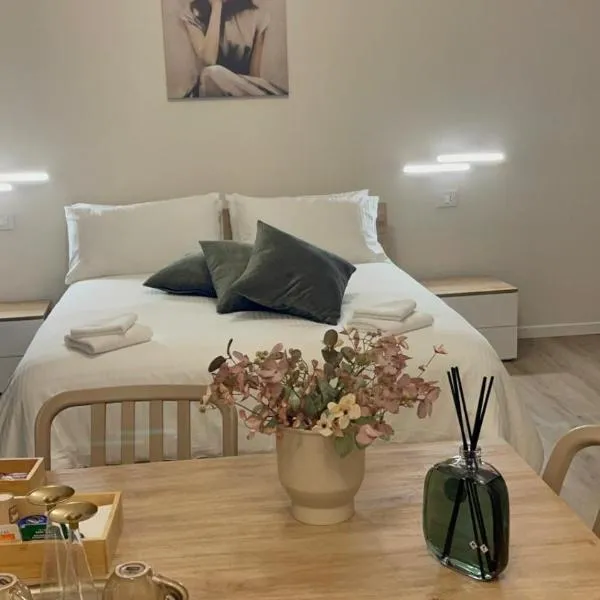 DedaGuesthouse，位于瓦雷泽的酒店