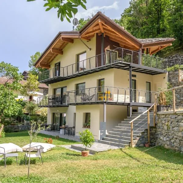 "Lomà" - Aosta Valley EcoResort，位于Champdepraz的酒店