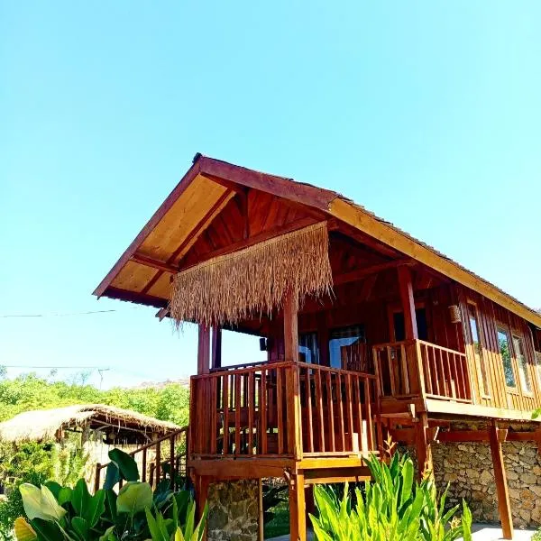 Cozy cove hut，位于Pulau Sarang的酒店