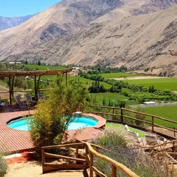 Cabañas "Terrazas de Orión" con Vista Panorámica en Pisco Elqui，位于皮斯科艾齐的酒店