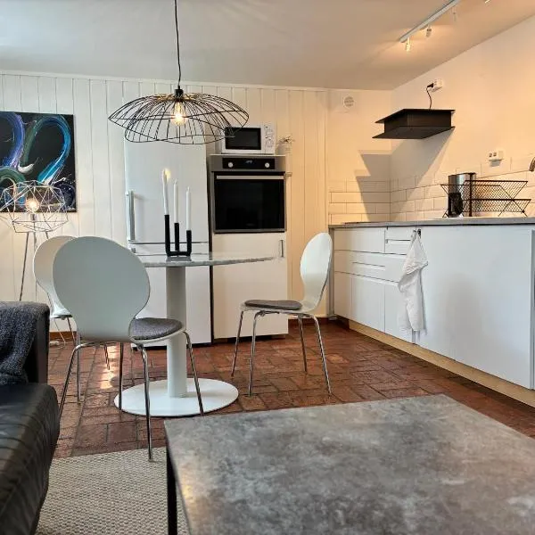 Casa Korallen - Central Apartment，位于瓦尔贝里的酒店