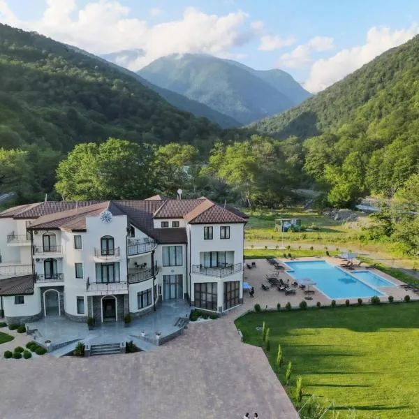 Sviana Resort，位于泰拉维的酒店