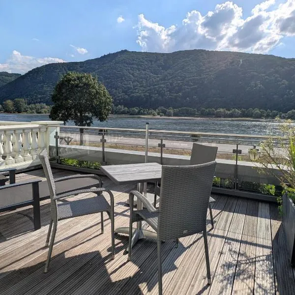 Hotel Schön am Rhein,位于吕德斯海姆的酒店