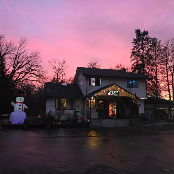 Monroe Motel Near Seattle Everett WA,位于门罗的酒店
