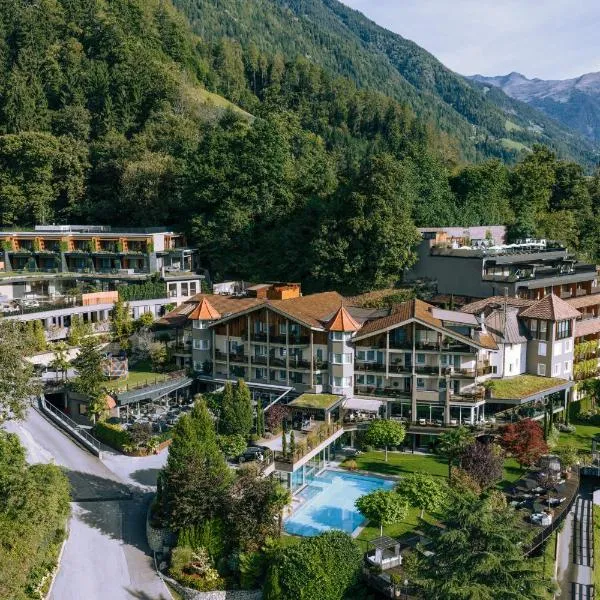 Hotel Chalet Das Alpenschlössel，位于萨尔图西奥的酒店