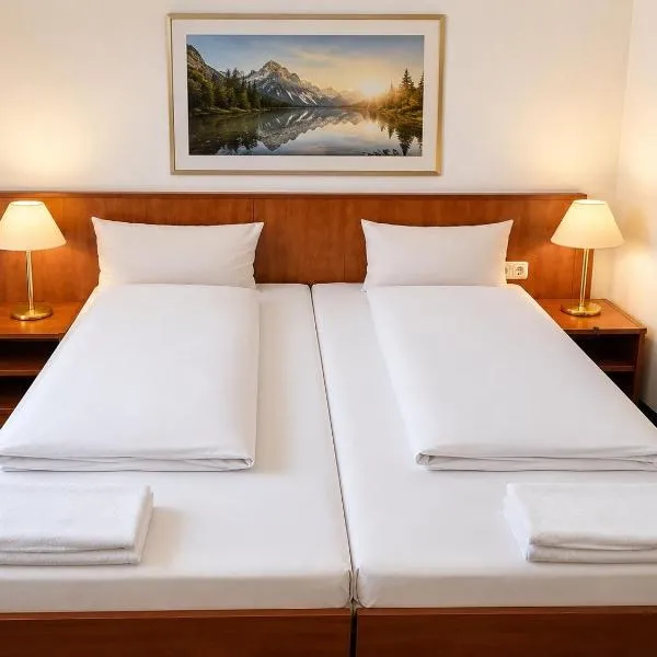 Hotel Hoyers 24h Check-in,Pinneberg, Free Parking and WiFi,位于Prisdorf的酒店
