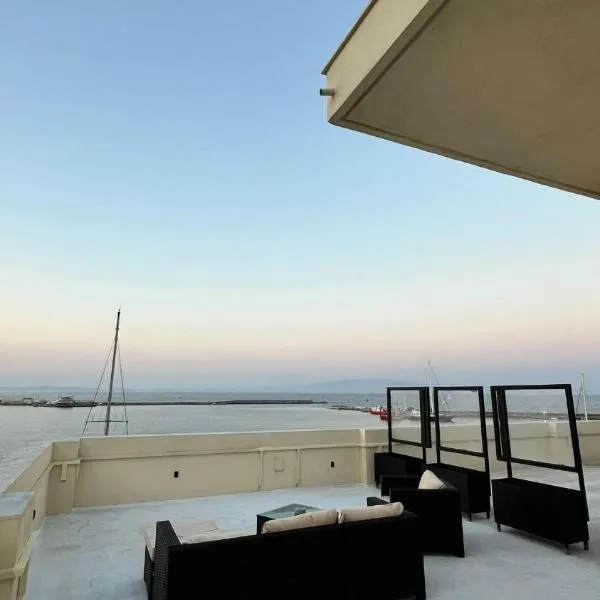 Rooftop View Chios，位于希俄斯的酒店
