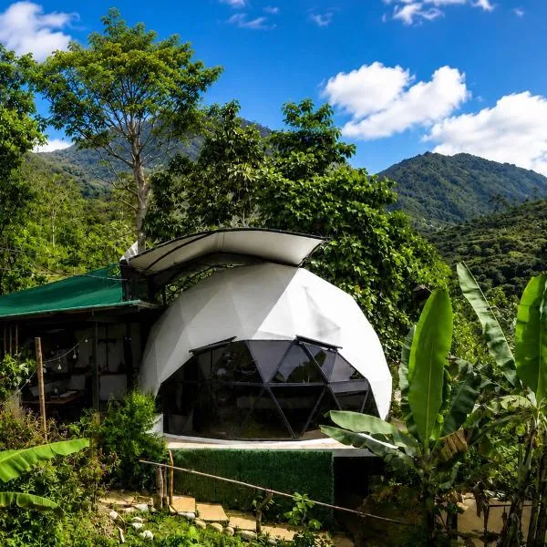 Kayala Domes - Unique Luxury Domes in the Mountains - 4x4 recommended，位于La Ese的酒店