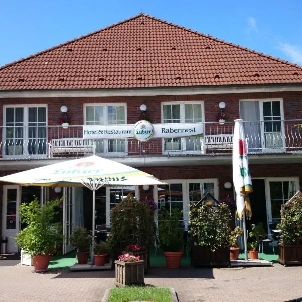Hotel und Restaurant Rabennest am Schweriner See，位于Banzkow的酒店