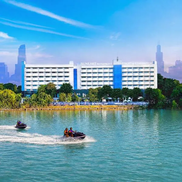 Sunlake Waterfront Resort & Convention,位于雅加达的酒店