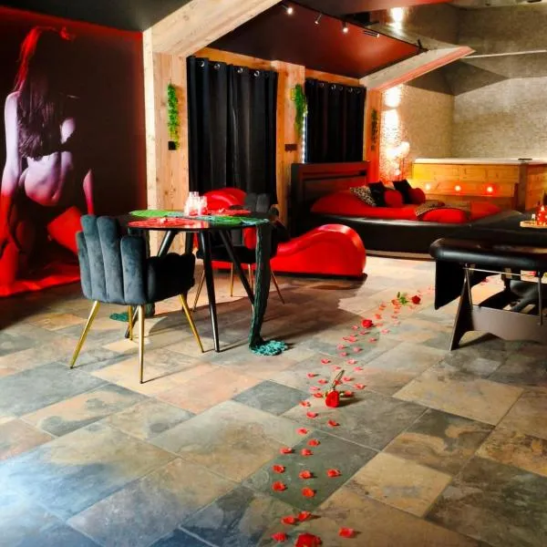 Love Room Tentation，位于奥尔南的酒店