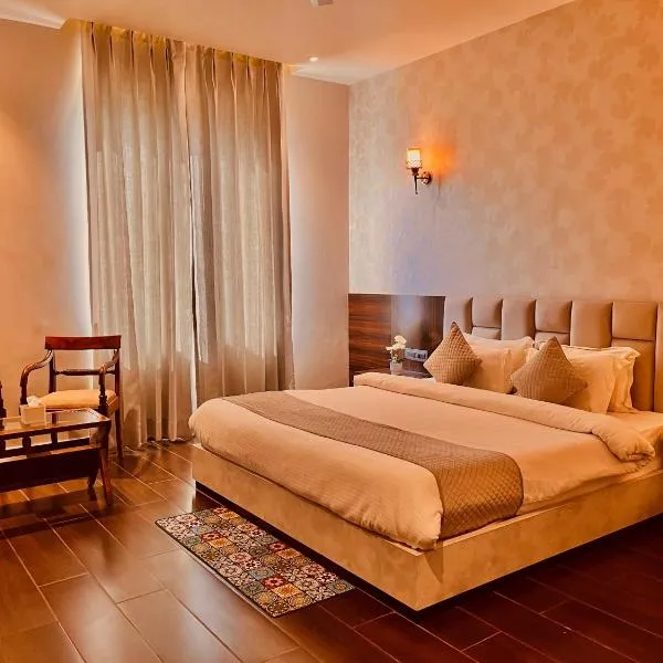 Hotel The Fortune Luxury Rooms Near Mall Road Manali By Vistas - Best Selling Centrally Heated Property 2025-26,位于马拉里的酒店