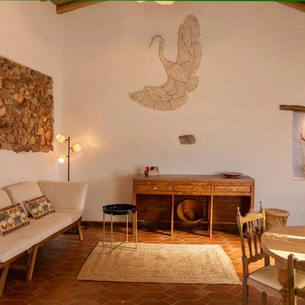 Casa da Portela, Algarve Tradicional - Geoparque Algarvensis，位于圣巴托洛梅乌迪梅西尼什的酒店