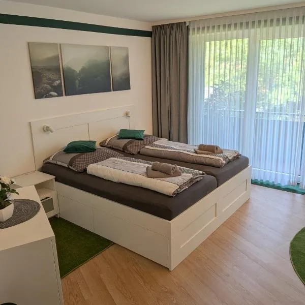 Apartment #21 im Haus Deutsch Krone - EG, Balkon, Pool - Renoviert 2026，位于巴特埃森的酒店