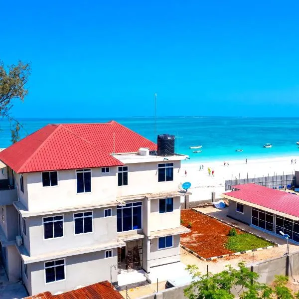 2BR Ground Floor Beachfront Apt with Ocean View，位于乌罗阿的酒店