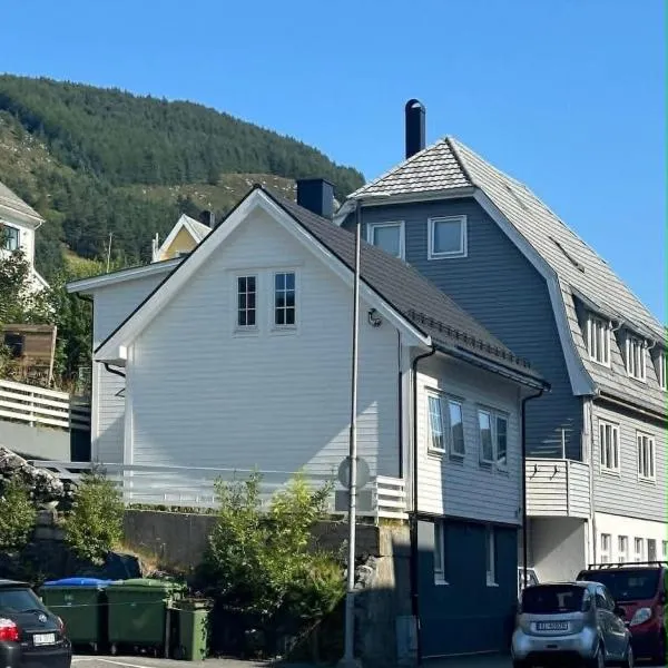 Apartment in Måløy，位于莫吕的酒店