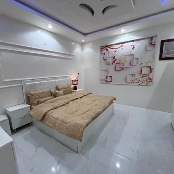 شقه مفروشة غرفتين في شهبة حوش مدخل مستقل，位于巴哈的酒店