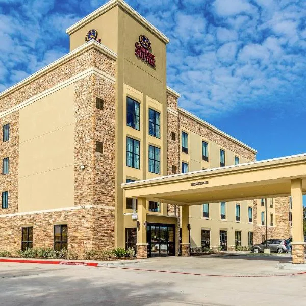 Comfort Suites Channelview - Houston East，位于钱诺夫的酒店