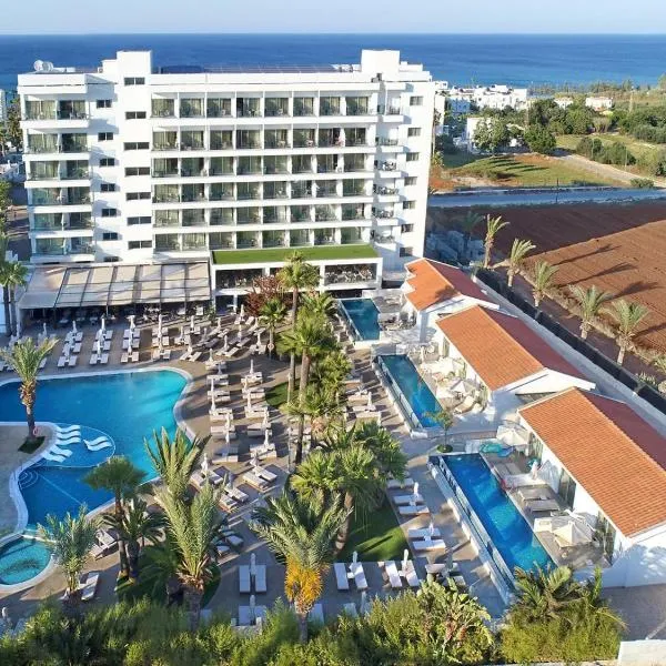 Bohemian Gardens Hotel，位于普罗塔拉斯的酒店