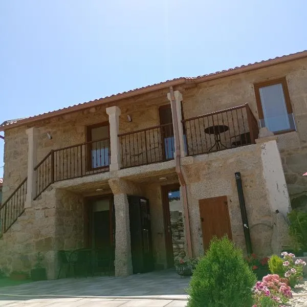 Albergue Turistico En Armenteira A Fragua do Ferreiro，位于Armentera的酒店