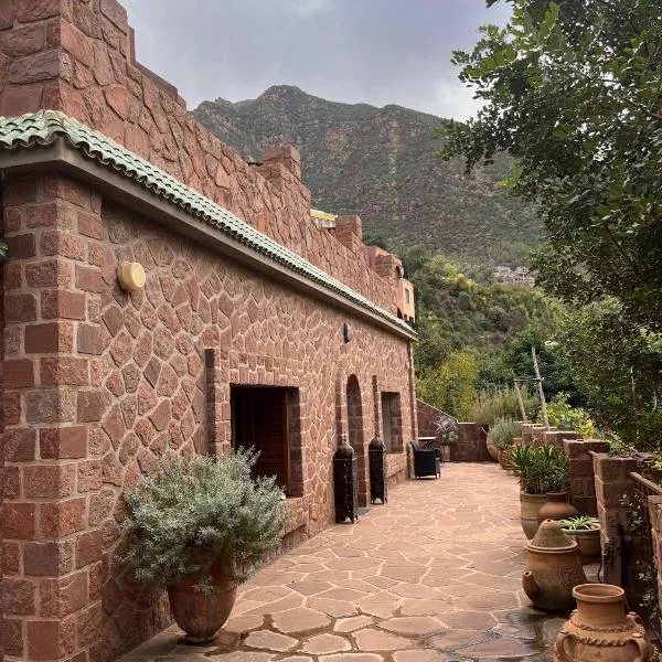 Boutique Guesthouse Dar Zohra, Atlas Mountain Views, Ourika Valley,位于马拉喀什的酒店