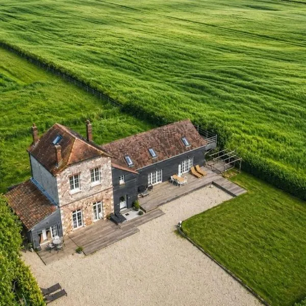 Galerie, Tumulus de la Hogue,位于Fontenay-le-Marmion的酒店