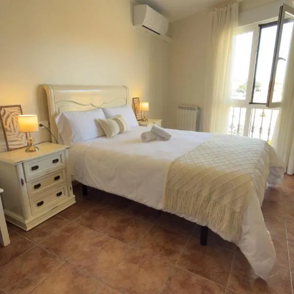 Hostal Valderas,位于Valderas的酒店