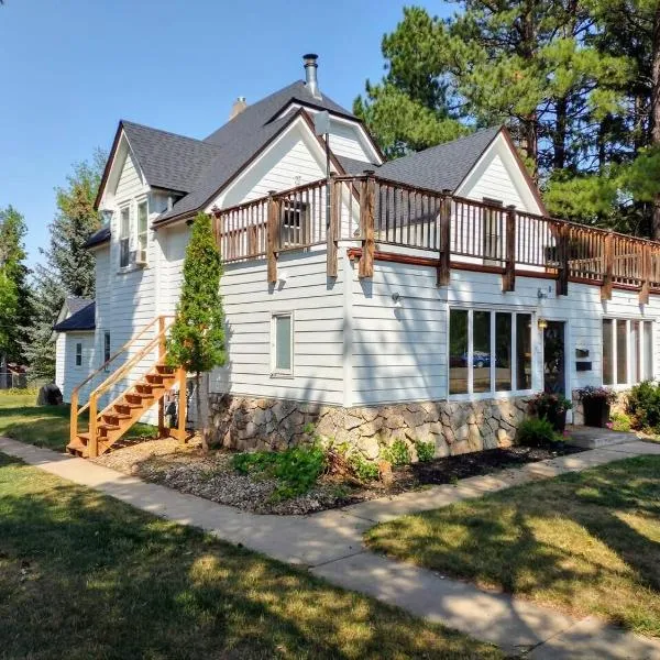 Spearfish Cottages，位于斯皮尔菲什的酒店