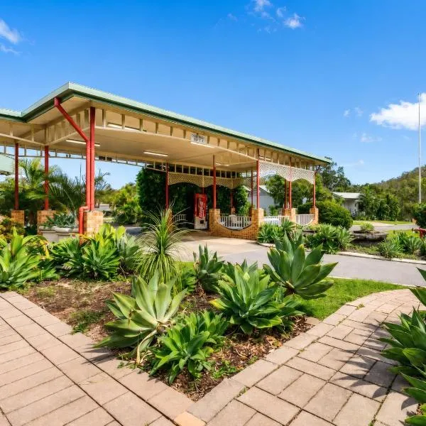 Parkland Resorts Calliope，位于Calliope的酒店