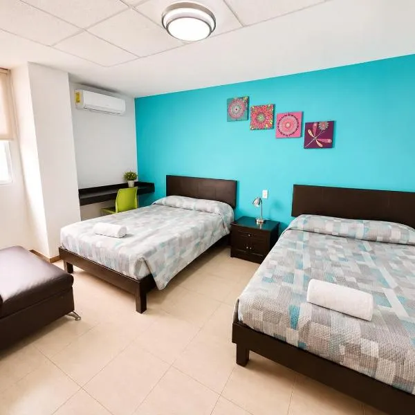 Hotel Plazha Express,位于图斯特拉古铁雷斯的酒店