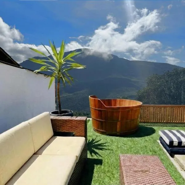 Casa Jacuzzi Vista Cachoeira e Serra，位于欧鲁布兰科的酒店